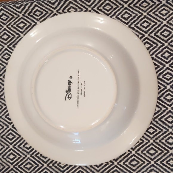 TWO Disney Minnie Mouse shallow bowls - Picture 3 of 5